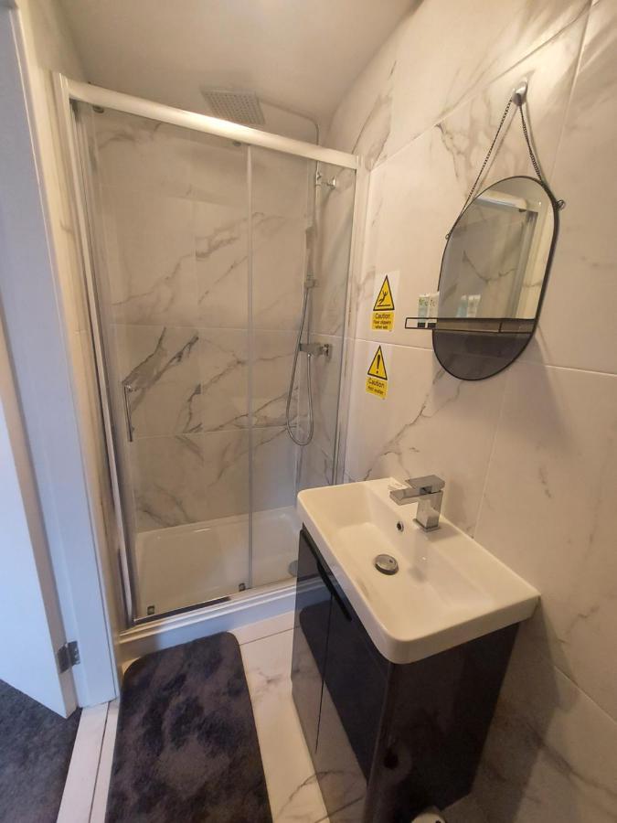 Maze Serviced Apartment Ер Екстер'єр фото