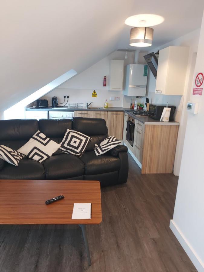 Maze Serviced Apartment Ер Екстер'єр фото